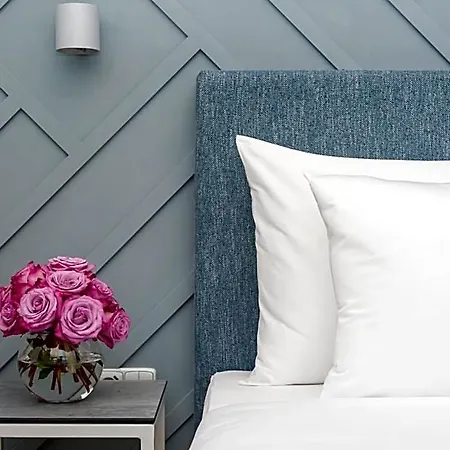 Eight Secrets Boutique By Dwellfort Praga