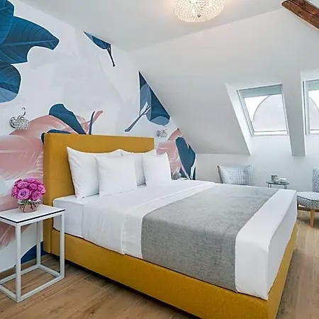 Apartahotel Eight Secrets Boutique By Dwellfort Praga