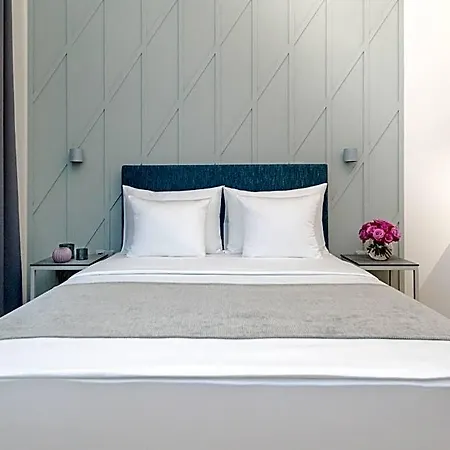 Eight Secrets Boutique By Dwellfort Praga