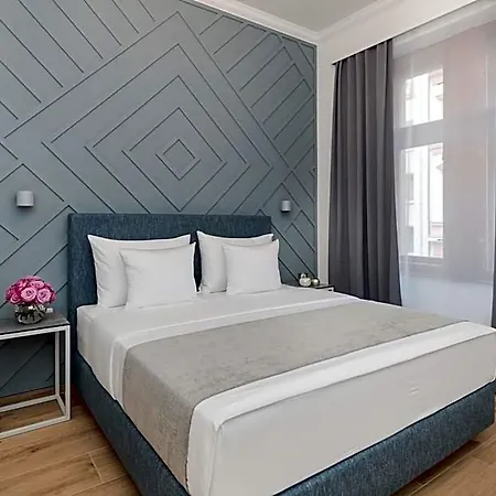 Apartahotel Eight Secrets Boutique By Dwellfort 4*