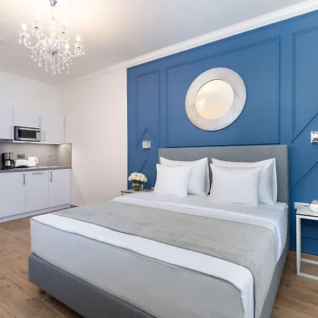 Aparthotel Eight Secrets Boutique By Dwellfort 4*